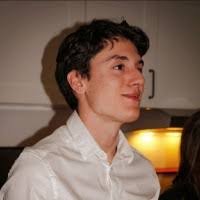 100+ profils pour “Matas”