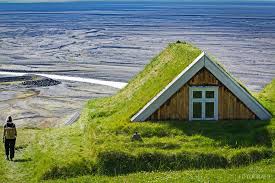 Scandinavian green roof association (yes, it's a thing) is encouraging everybody to install their very own green roof. 30 Scandinavian Houses With Green Roofs Look Straight Out Of A Fairytale Bored Panda