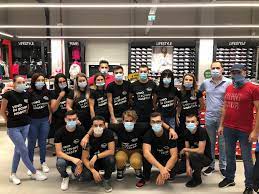 Hervis sport oferă o gamă variată de articole sportive de cea mai înaltă calitate și la cele mai bune prețuri. Hervis Sports Fashion Opens A New Store Its 38th In Romania Business Review
