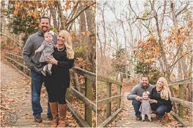 Nicole Klym Photography Blog Winter Family Photoshoot Cute Family Photos Winter Family Photos