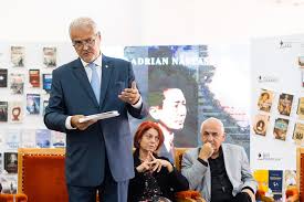 Ilinca preoteasa(fiica lui grigore preoteasa)2. Adrian NÄƒstase Wikiwand