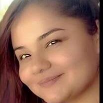 Marlen Ruiz's Instagram, Twitter & Facebook