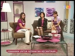 Wanita hari ini (whi) merupakan sebuah rancangan televisyen bual bicara wanita malaysia yang disiarkan di tv3, bersiaran pada jam 12:00 tengah hari selama sejam setiap hari isnin hingga sabtu. Wanita Hari Ini Berrygen Interview With Lavin Part 1 Youtube