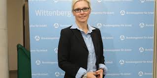 Beißender geruch hatte sich am freitagvormittag in einem bereich des gebäudes in der innenstadt ausgebreitet. Von Berlin Nach Dessau Rosslau Wittenberg Das Ist Die Neue Chefin Der Arbeitsagentur Mz De