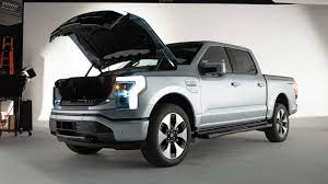 Although ford has announced a base pro model with an attractive starting price, it doesn't have as many creature comforts. The 2022 Ford F 150 Lightning Ev Has Frunking Fantastic Storage