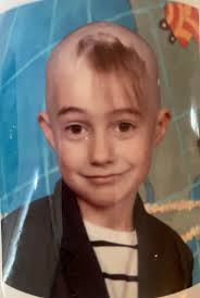 Me now, still with the worst possible haircut : r/Justfuckmyshitup