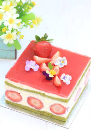 Fraisier French Style Strawberry Cake French Pastry With A Japanese Twist Cake Strawberry Cake Strawberry Cakes