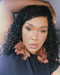 Skie Harris-Greene (@dopeartistchickjazskie) • Instagram photos and videos