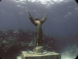 Christ Of The Abyss Statue Also Know As Christ Of The Deep Source Bing Images Christ Of The Aby Statue Christ Of The Abyss Jesus Christ