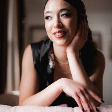 TOP 10 BEST Photographers near Conneaut, OH