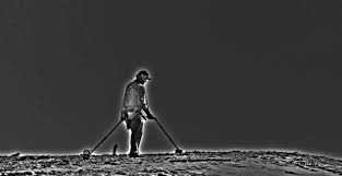 I have noticed that the bill wyman signature metal detector looks very much like the c scope 770 xd spot. Metal Detecting Around The Staffordshire Hoard Site