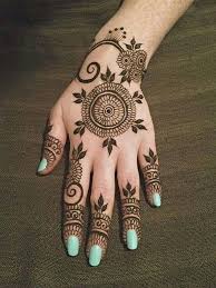 Pin Di Henna