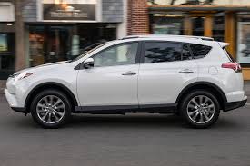 2018 Vs 2019 Toyota Rav4 Whats The Difference Autotrader