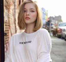 Ekaterina's maternal grandfather's surname is smirnov. Ekaterina Samsonov Height Weight Age Model Biography More