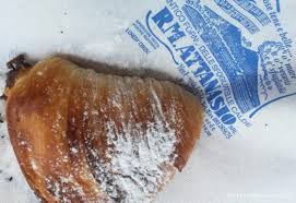 Mustazzoli dolci tipici del salento. Dolci Napoletani Tipici E Pasticcerie Di Napoli In Cui Mangiarli Tasting The World