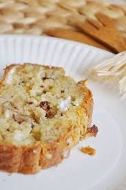 Cake Au Chevre Noix Et Oignon Pour 6 Personnes Recettes Elle A Table Recette Recette Cake Au Fromage Recettes De Cuisine