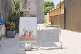 京都咖啡 rocca friends truck 清水寺 京都必喝ig風抹茶拿鐵八坂塔人氣咖啡餐車 手沖單品拿鐵日本茶和汽泡飲料這邊通通有 橘子狗愛吃糖