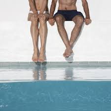 Que Faire Quand Le Niveau D Eau De La Piscine Diminue Piscine