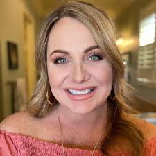 Shantelle Hamilton, REALTOR