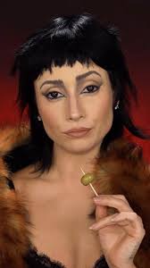 Sofia Falcone is a whole mood 🍸, ..I mean Sofia Gigante 🤌🏼 iykyk ,  Another day of me pushing The Penguin