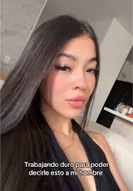 Anna Cherry's Instagram, Twitter & Facebook