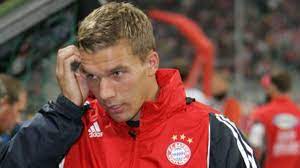 Lukas josef podolski (born on 4 june 1985) is a german professional footballer who plays as a forward for japanese side vissel kobe. Podolski To Stay At Bayern Eurosport