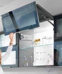 Herrajes de cocina especializados para optimizar tus espacios. Sistema Blum Aventos Hf Gris Mecanismos Muebles Cocinas