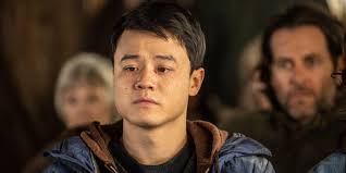 I hope none of them dies, they carry the fck out of this show : r/FromSeries