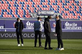Why is bologna football club called the rossoblu? Bologna Fc 1909 On Twitter The Bologna Boys Are At The Stadium Team News Coming Soon Bolognaverona Weareone