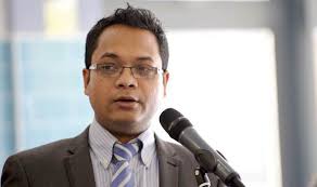 Deputy mayor of controversial council marched from civil service job over  political fears