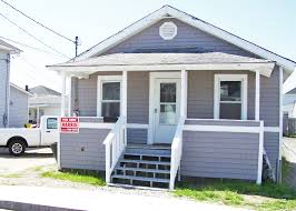 We curate thousands of the hamptons vacation houses, condos there are 2,069 vacation rentals near the hamptons for all manner or mood of travel, availability of time off, and size of budget. Beach Cottages Nautical Beach Properties Hampton Beach Nh