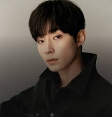 I will change my profil pict to hwang in yeop bcs i wanna show my support for jasung's character, this is how big. Hwang In Yeop Profile