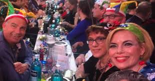 Julia klöckner is a german politician who was born in bad kreuznach in the state of she belongs to the christian democratic union (cdu). Julia Klockner Verteidigt Akk Queer De