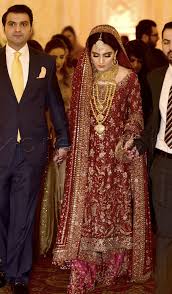 Barat Bride Making An Entrance With Her Brothers Pakistani Bridal Dresses Asian Wedding Dress Pakistani Pakistani Bridal Wear