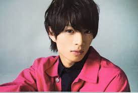 イケメンで天然発言もかわいい、今や女性のハートを鷲づかみの平野紫耀さん。 平野紫耀さんの 好きな女性のタイプ が気になりますね。 そこで、平野紫耀さんの 好きな女性のタイプ、髪型・服装、苦手な女性のタイプ を、過去と最新に分けて調べてみました! Https Xn Gmqq4uh6guy8aj2b Com 2424