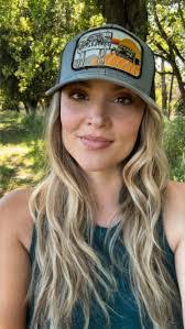 Lance Lind's Instagram, Twitter & Facebook