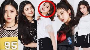 She made her solo debut on june 13, 2019 with the digital single birthday. Itzy Brasil Midzys Muitos De Voces Perguntando Cade A Yuna Dessas Fotos Pre Debut Do Itzy Que O Fotografo Cheongchunst Postou No Instagram Bom Inicialmente Jeon Somi Era A Quinta Integrante