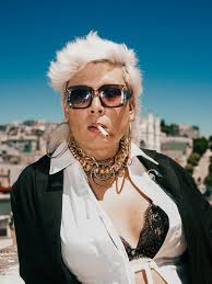 Will you ace the interview to continue inspiring queens through art?