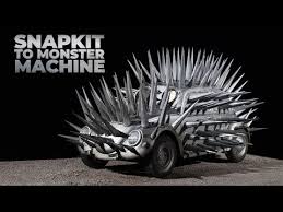 From Snap Kit To Crazy Monster Vehicle | The Cars That Ate Paris | Diorama  | Scale Model |