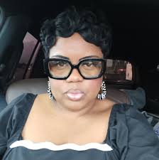 How to plan a micro wedding in Orlando