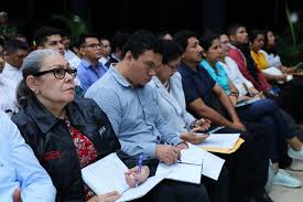 Continúa la Consulta sobre la Nueva Estrategia Nacional de Educación  "Bendiciones y Victorias" Este viernes se realizó el encuentro  departamental virtual y presencial Managua, un espacio donde directores,  docentes y pedagogos de