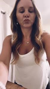 Bri Gray's Instagram, Twitter & Facebook