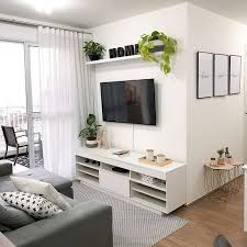 Ini masih dengan ruangan untuk ruang keluarga yang cukup luas dan menarik untuk dijadikan tempat berkumpul bersama keluarga tercinta tips desain interior ruangan 30. 6 Desain Ruang Tv Minimalis Ala Skandinavia Cantik Sederhana