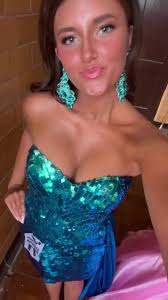 a moment for the dress🤩🤩 #fyp #obsessed #fyp #thedress