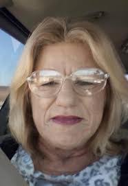 Angela Goad's Instagram, Twitter & Facebook