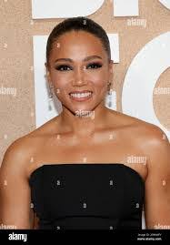 Jasmine Mathews's Instagram, Twitter & Facebook