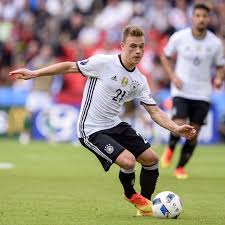 Joshua kimmich is a free agent in pro evolution soccer 2020. Joshua Kimmich Set To Be Next Philipp Lahm
