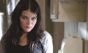 Too bad lip doesn't really see her as serious girlfriend material. Emma Greenwell Gets Shameless More