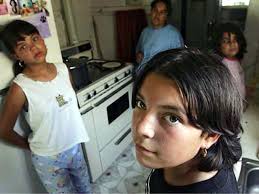 Suspending Common Sense