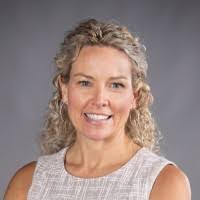 Stephanie Linton's Instagram, Twitter & Facebook